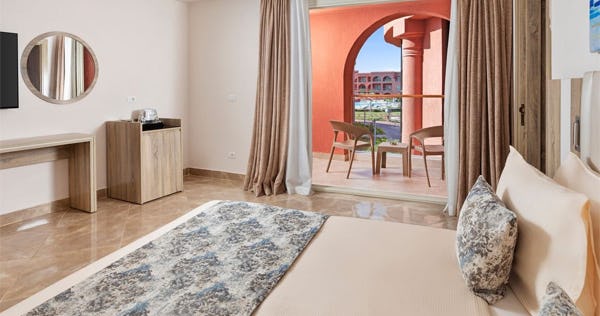 pickalbatros-laguna-vista-hotel-sharm-el-sheikh-deluxe-room-with-garden-view_10312