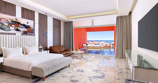 Executive Suite with Sea View
