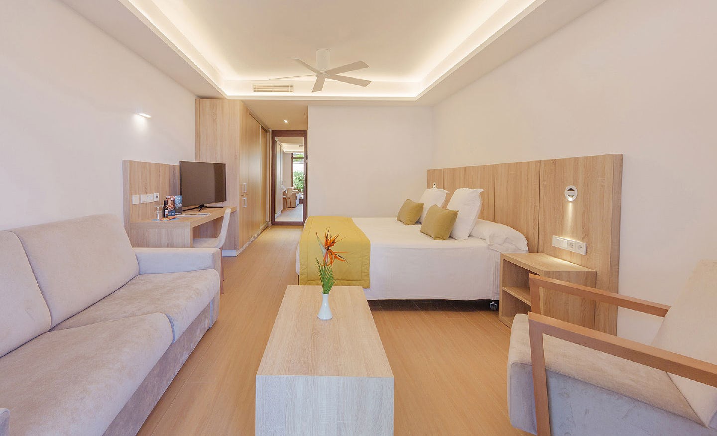 port-blue-club-pollentia-resort-and-spa-spain-village-cycling_11462