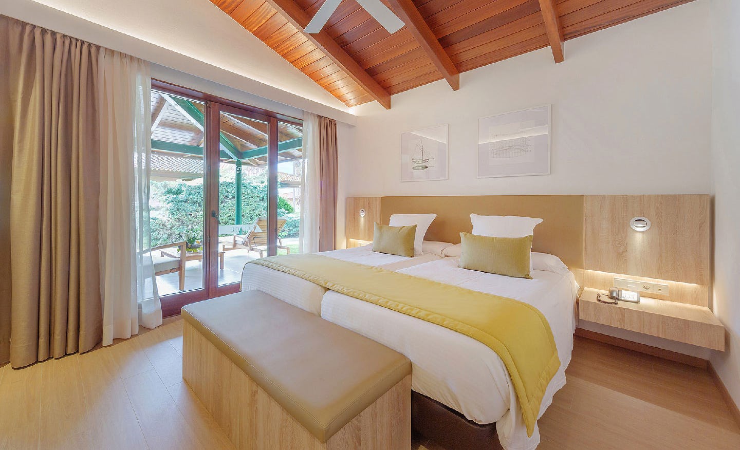 port-blue-club-pollentia-resort-and-spa-spain-village-suite_11462