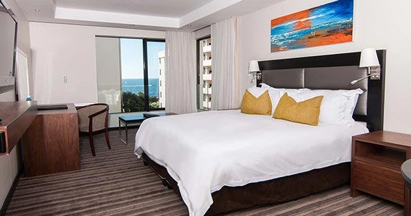 premier-hotel-cape-town-deluxe-rooms_852