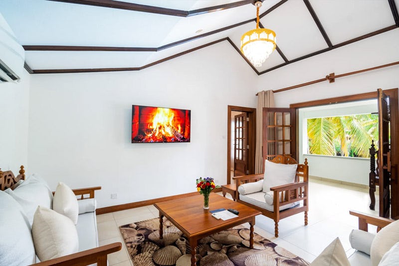 prideinn-flamingo-beach-resort-and-spa-mombasa-suite_7861