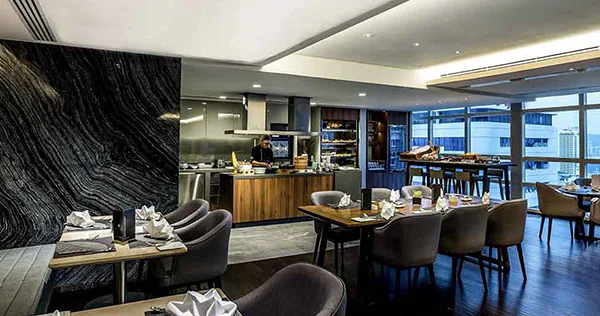 pullman-bangkok-king-power-executive-room-01_94