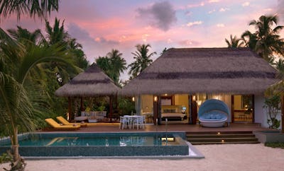 Family Beach Pool Villa