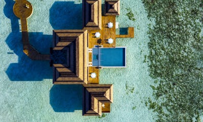 Four Bedroom Ocean Pool Retreat