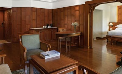 SUPERIOR SUITEGARDEN VIEW