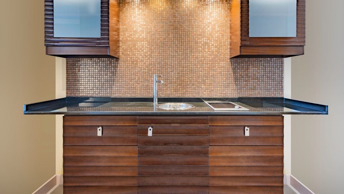 qabila-westbay-hotel-doha-qatar-deluxe-panoramic-1-king-01_13201