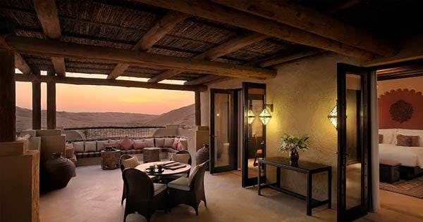 qasr-al-sarab-desert-resort-by-anantara-deluxe-terrace-room-01_2142