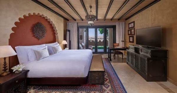 qasr-al-sarab-desert-resort-by-anantara-one-bedroom-suite-01_2142