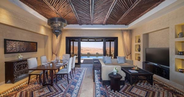 qasr-al-sarab-desert-resort-by-anantara-three-bedroom-villa-01_2142