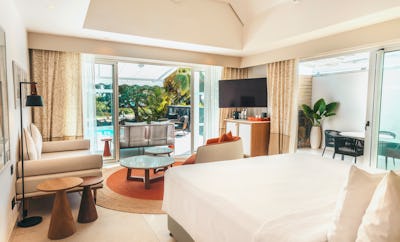 BEACHFRONT VILLA WITH PRIVATE POOL