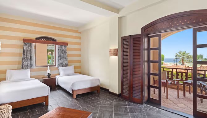 Family Stay - 2 Connected Rooms