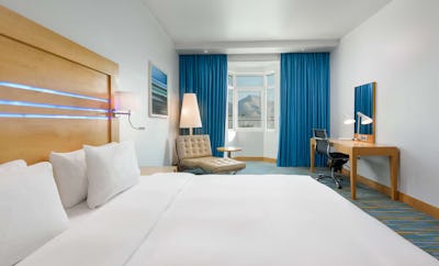 Superior Room - Pool View