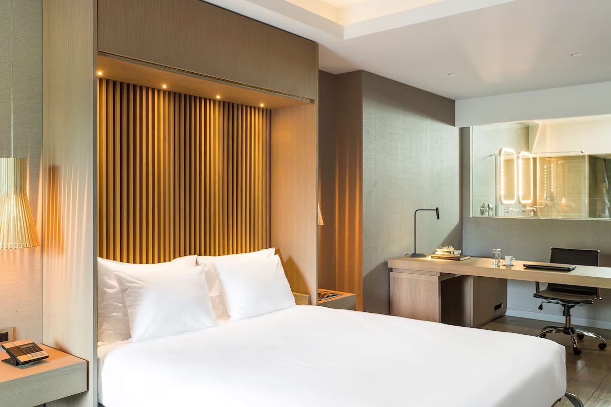 radisson-blu-park-hotel-athens-greece-suite-01_10644