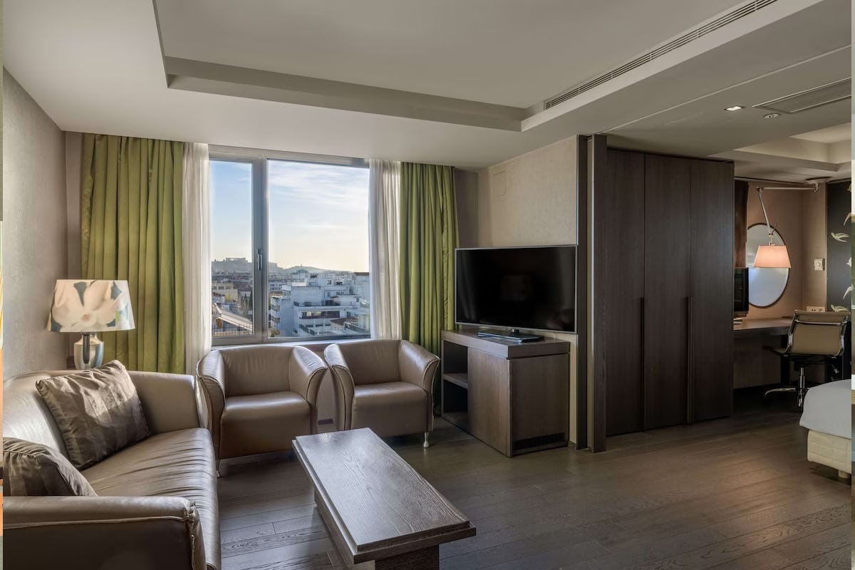 radisson-blu-park-hotel-athens-greece-suite-acropolis-view-01_10644