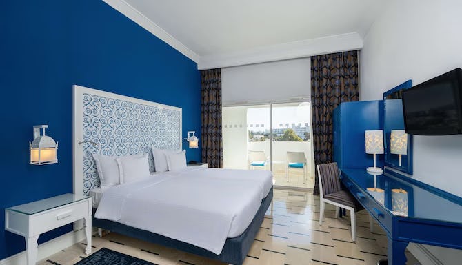 radisson-blu-resort-and-thalasso-hammamet-presidential-suite-with-balcony-sea-view_12468