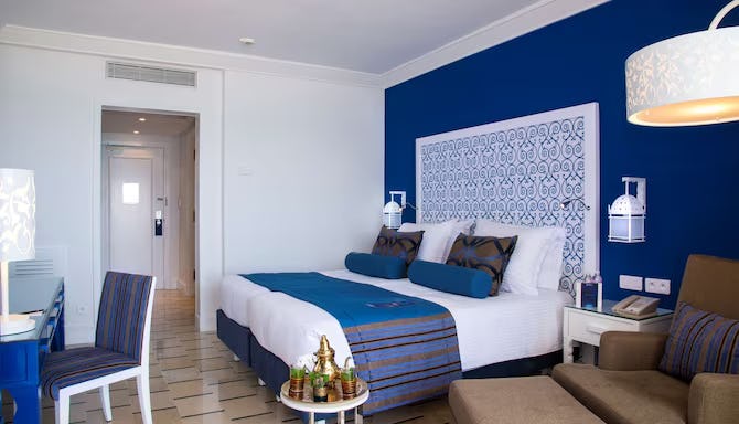 radisson-blu-resort-and-thalasso-hammamet-standard-room-with-balcony_12468