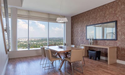 Three Bedroom Penthouse Suite - Skyline View