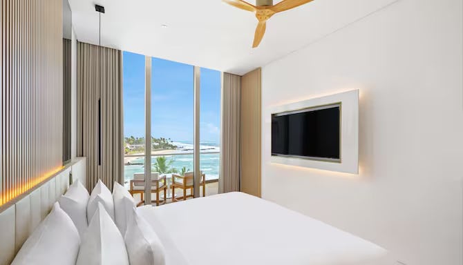 Collection Deluxe Room Ocean View