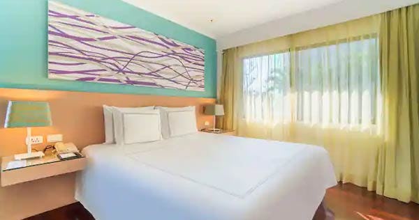 radisson-resort-and-suites-phuket-three-bedroom-premium-suite-01_11567