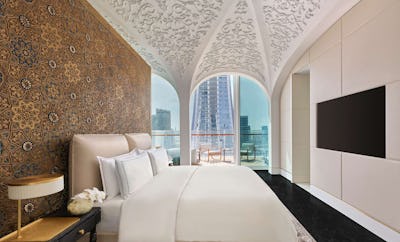 Crescent Suite with 1 double bed