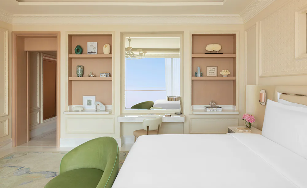 Grand Panoramic King Room