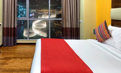 1 Twin Bed Junior Suite, Burj Khalifa and Fountain View, Non-Smoking