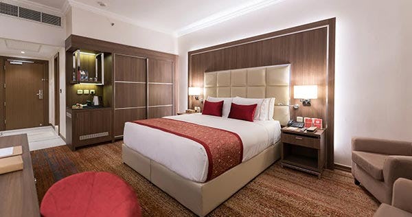 1 King Bed Superior Room