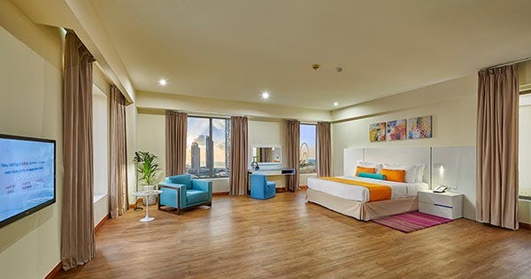 ramada-hotel-and-suites-by-wyndham-jbr-dubai-duplex-two-bedroom-apartment-02_6657