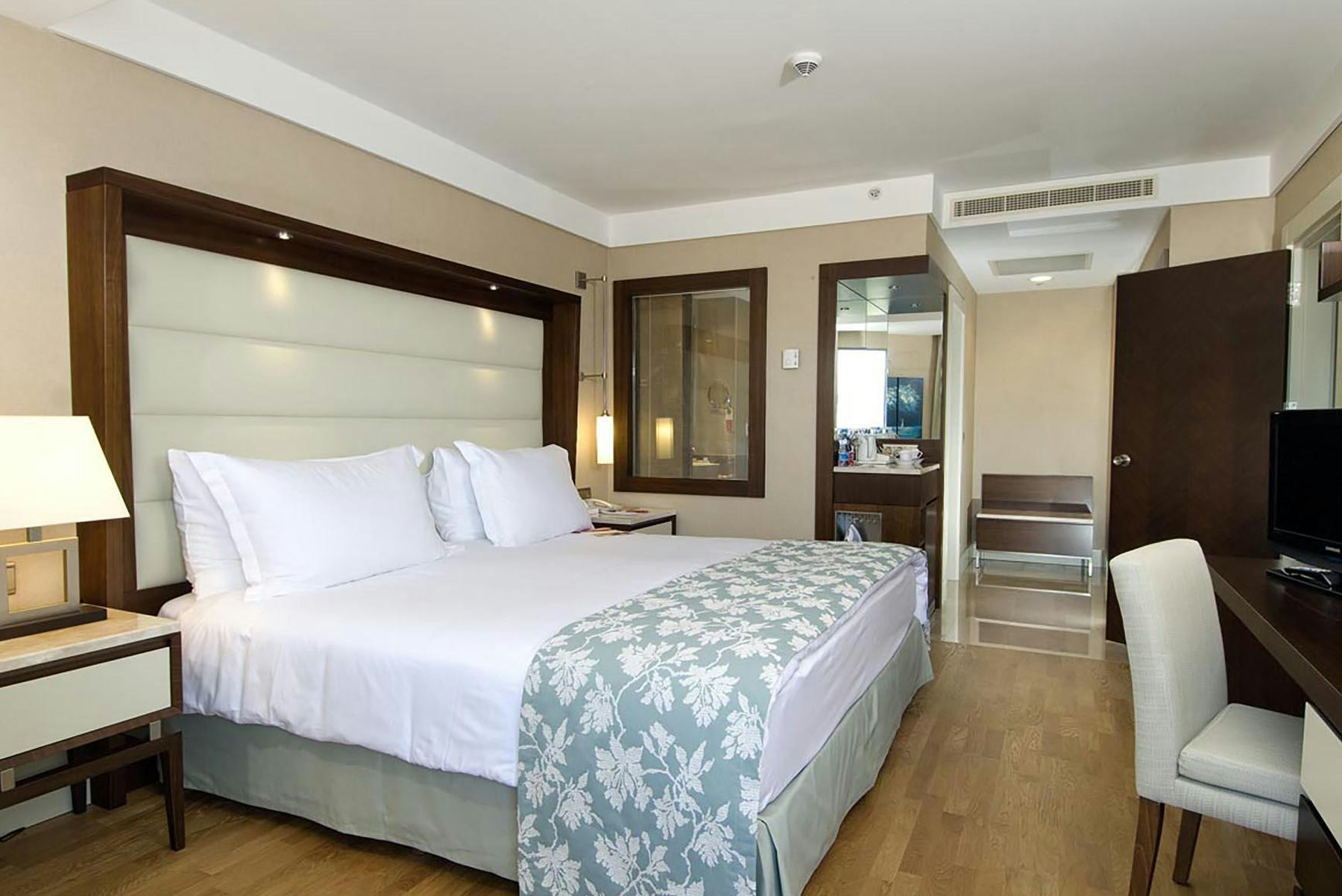 Deluxe Standard Room