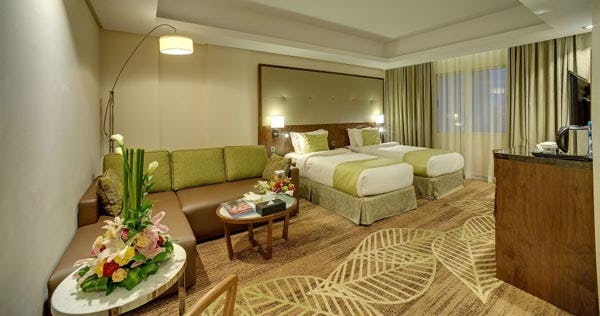 ramee-rose-hotel-bahrain-executive-double-room-02_8422