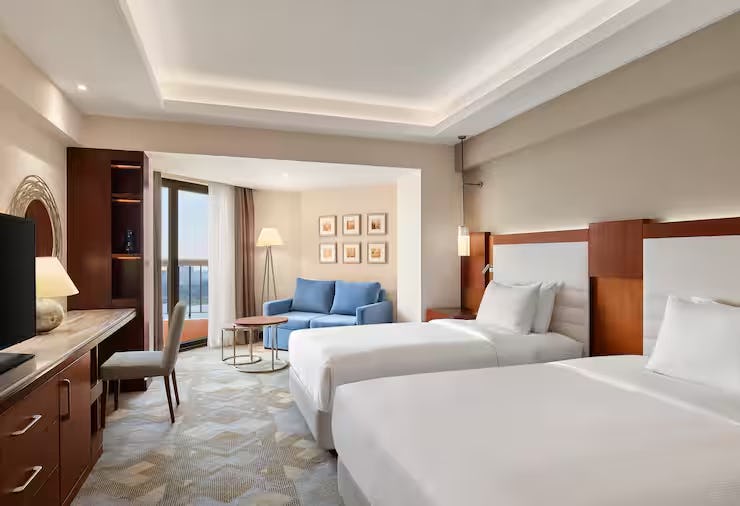 Twin Deluxe Room with Nile View