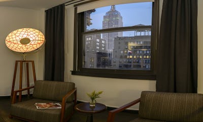 Studio King with a view of Empire State Building