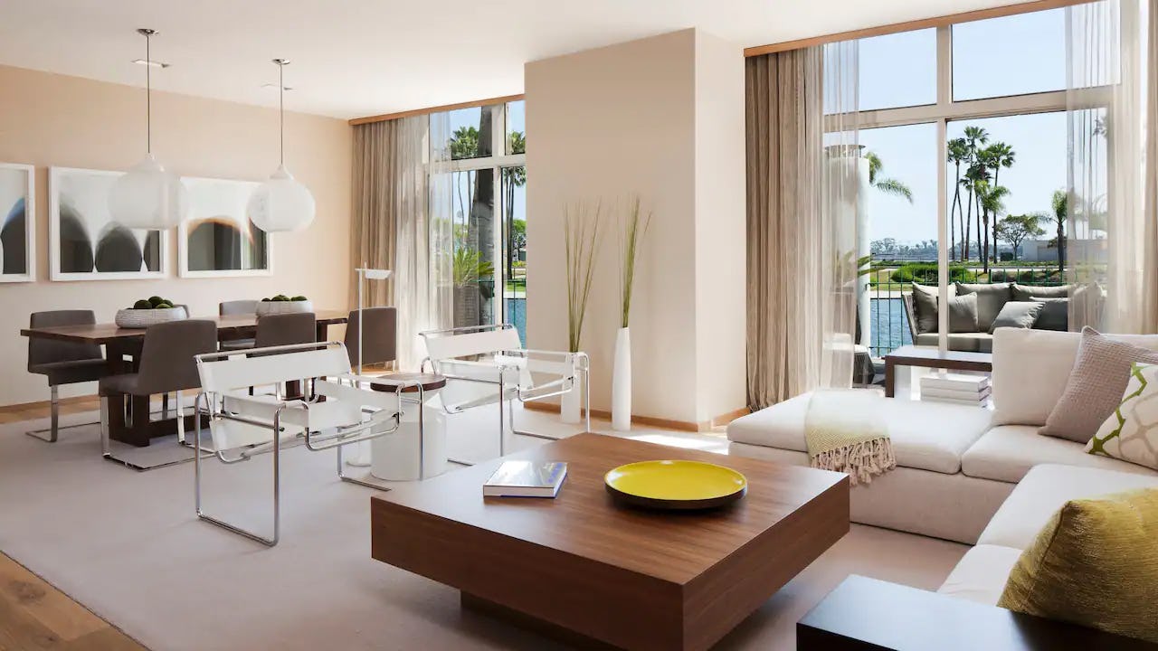 regency-long-beach-los-angeles-usa-palm-suite-01_3684