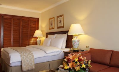 Signature Corner Suites