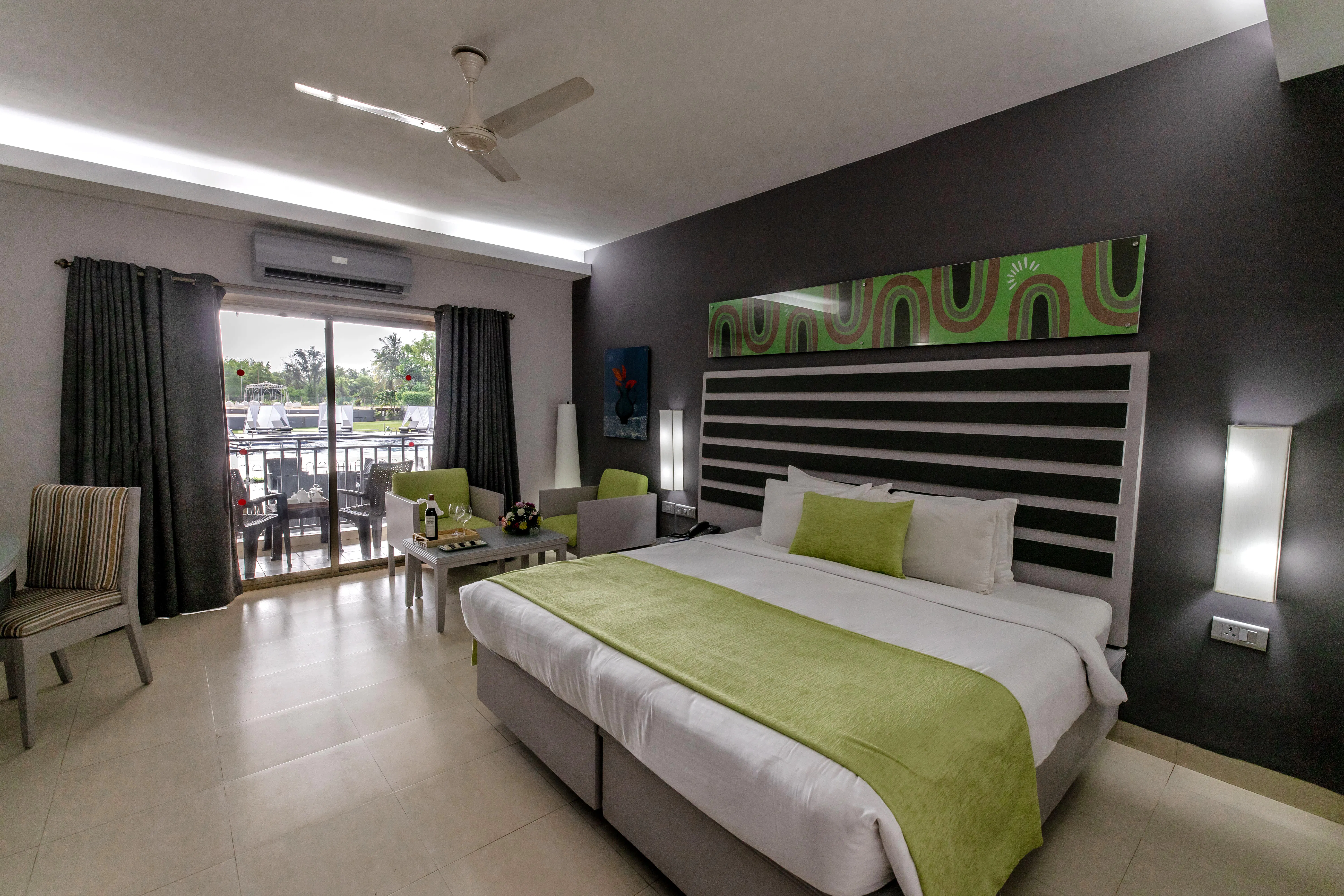 regenta-baywatch-resort-goa-deluxe-garden-view-room_1308
