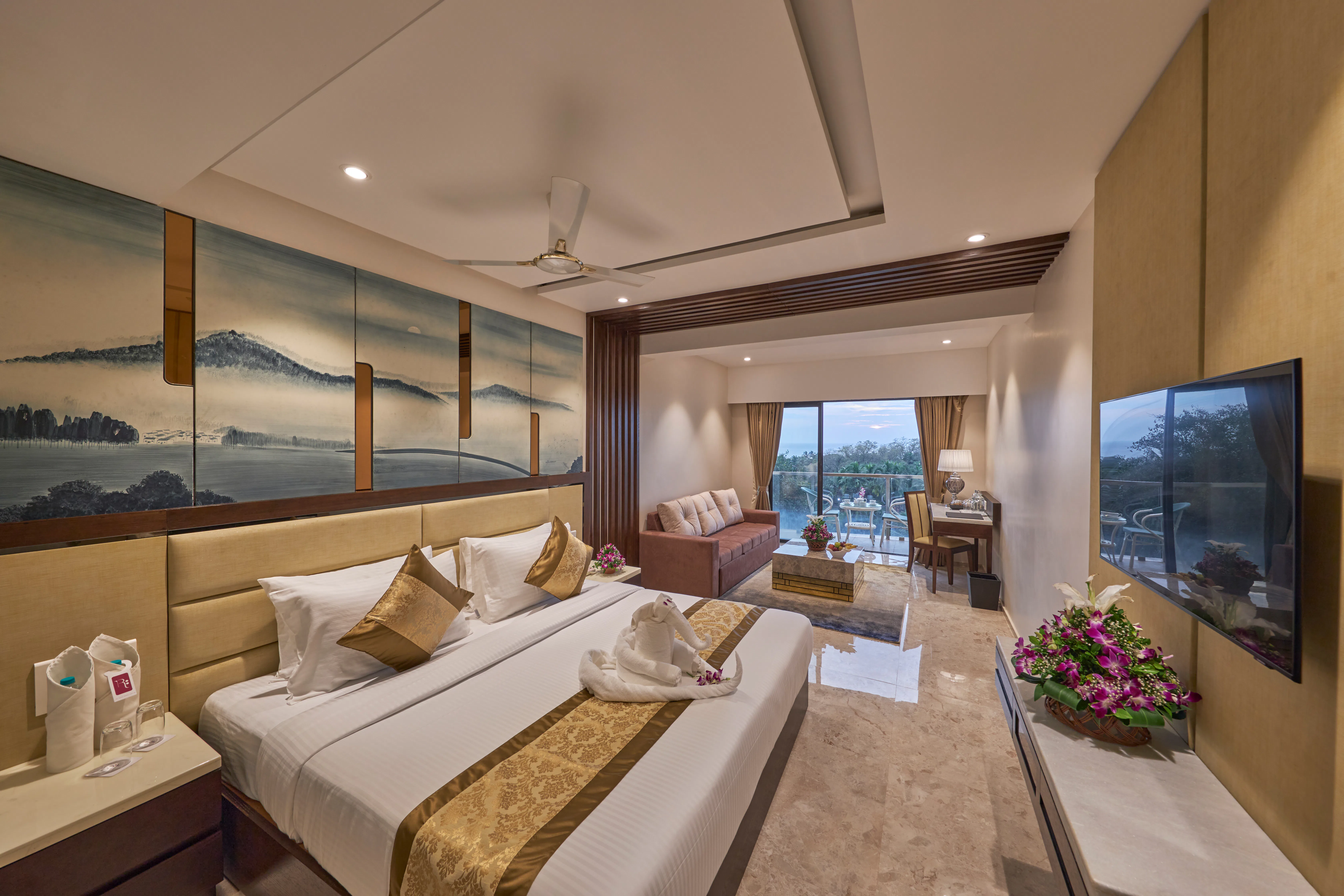 Deluxe Room with Balcony