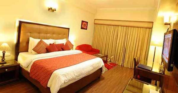regenta-place-amritsar-deluxe-room-01_11319
