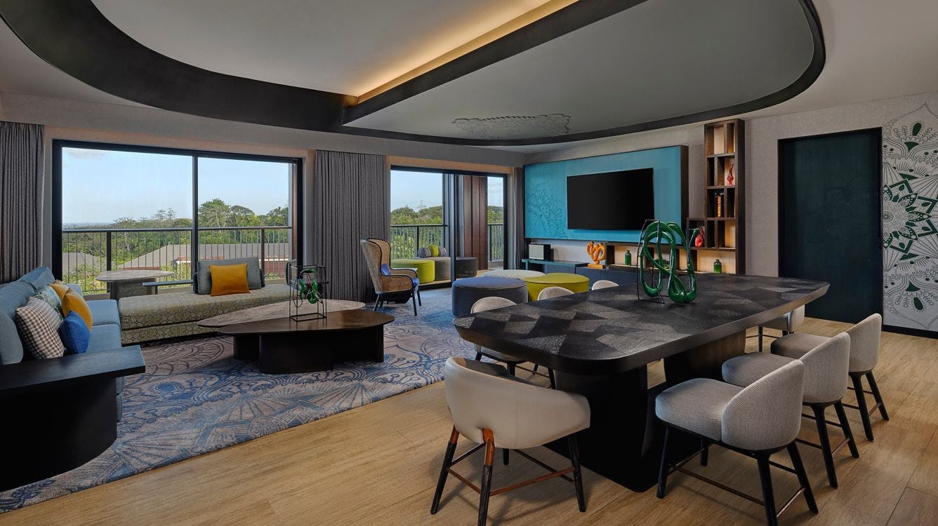 renaissance-bali-nusa-dua-resort-indonesia-presidential-suite-01_13079