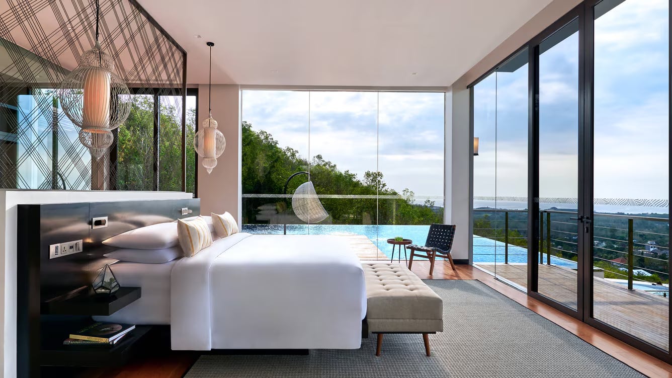 renaissance-bali-uluwatu-resort-and-spa-presidential-3-bedroom-01_13075