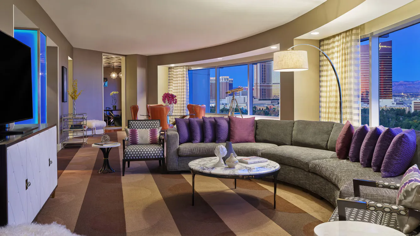 renaissance-las-vegas-presidential-suite_3487