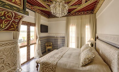 LA ROYALE SUITE