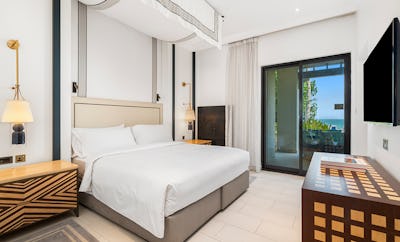 One Bedroom Premium Suite Beach Access