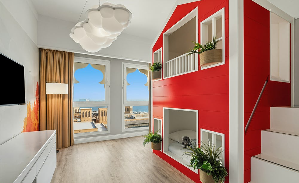 KIDS ESCAPE FAMILY SUITE