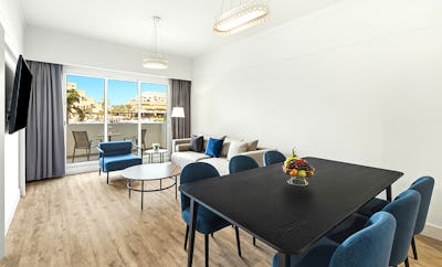 TWO BED ROOM JUNIOR SUITE