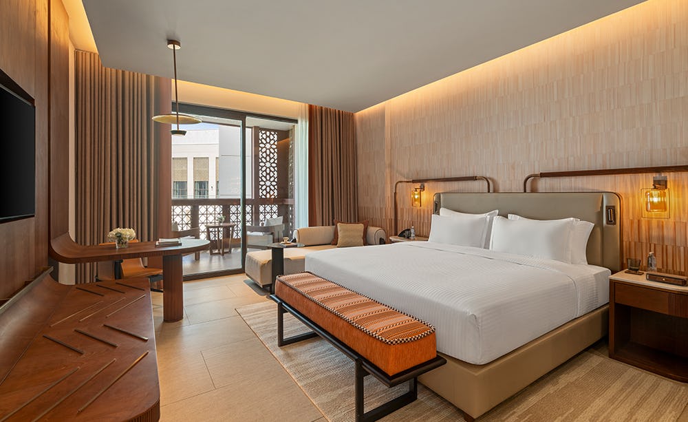 rixos-murjana-jeddah-deluxe-room-with-garden-view-king-bed_13656