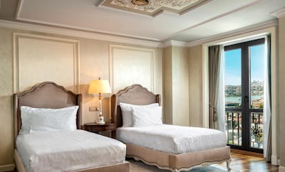 Premium Twin Room, Golden Horn View