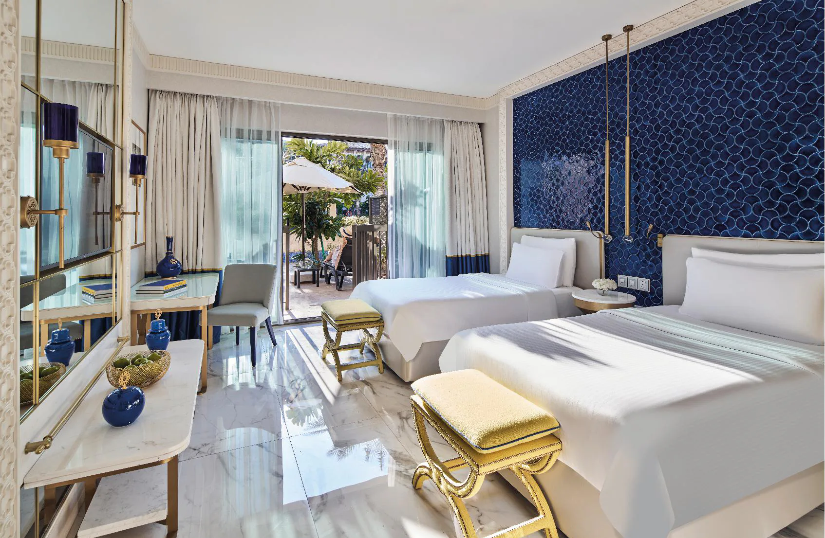rixos-saadiyat-island-abu-dhabi-two-bedroom-family-room-pool-access_10271