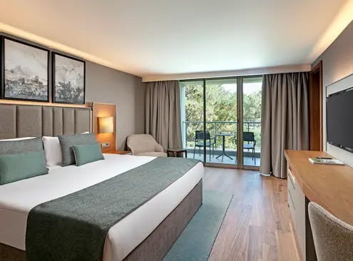 Marine Room Land View