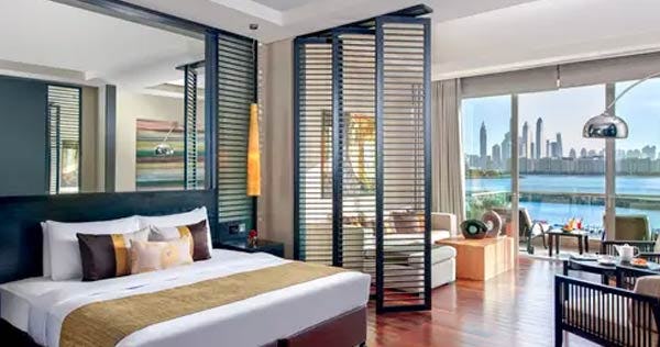 rixos-the-palm-dubai-hotel-and-suites-premium-room-sea-view-01_3234